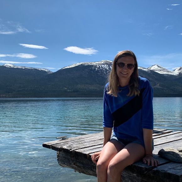 Meet your Posher, Lindsay - Picture 1 of 1